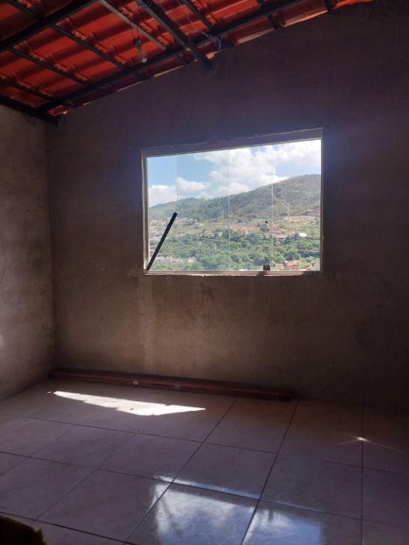 Casa, Adelmolândia, 2 Quartos, 0 Vaga