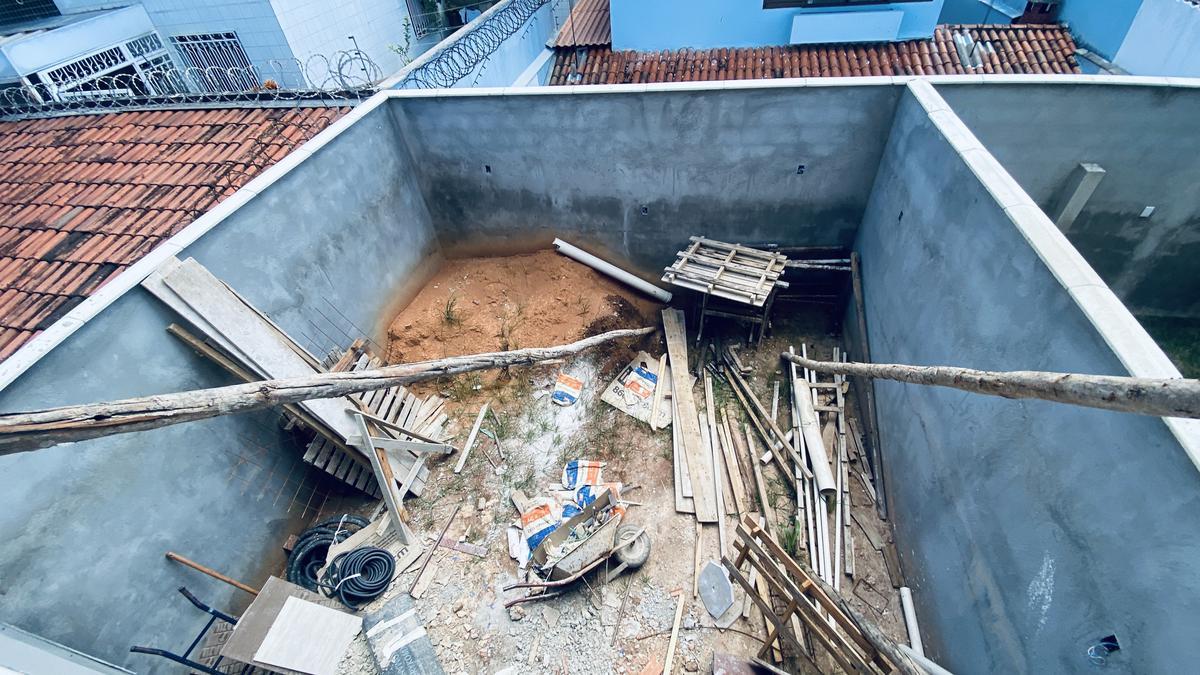 Casa, Paquetá, 3 Quartos, 2 Vagas, 2 Suítes