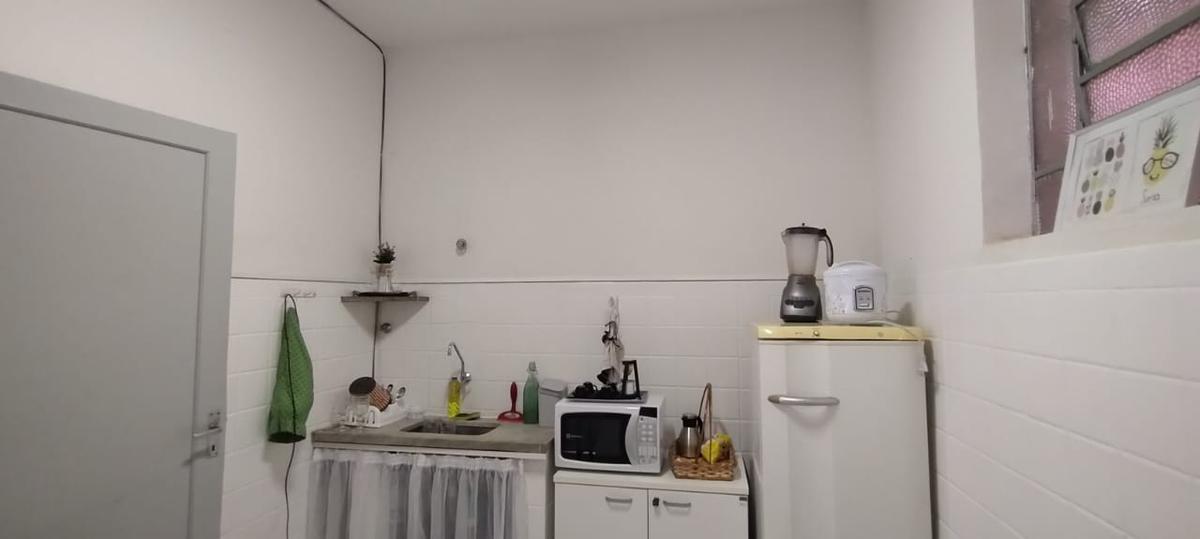 Casa, Cachoeirinha, 6 Quartos, 3 Vagas, 1 Suíte