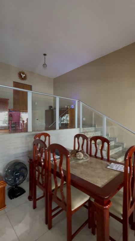 Casa, Castelo, 4 Quartos, 3 Vagas, 1 Suíte