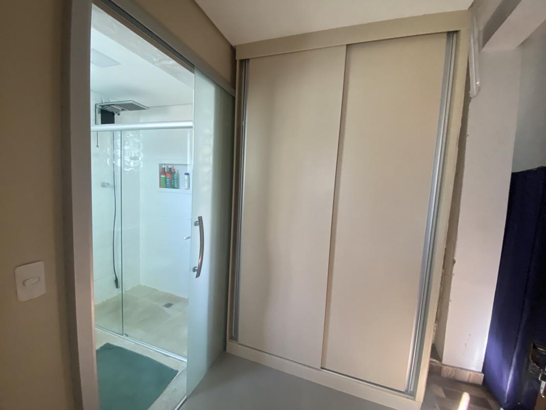 Casa, Sagrada Família, 2 Quartos, 2 Vagas, 1 Suíte