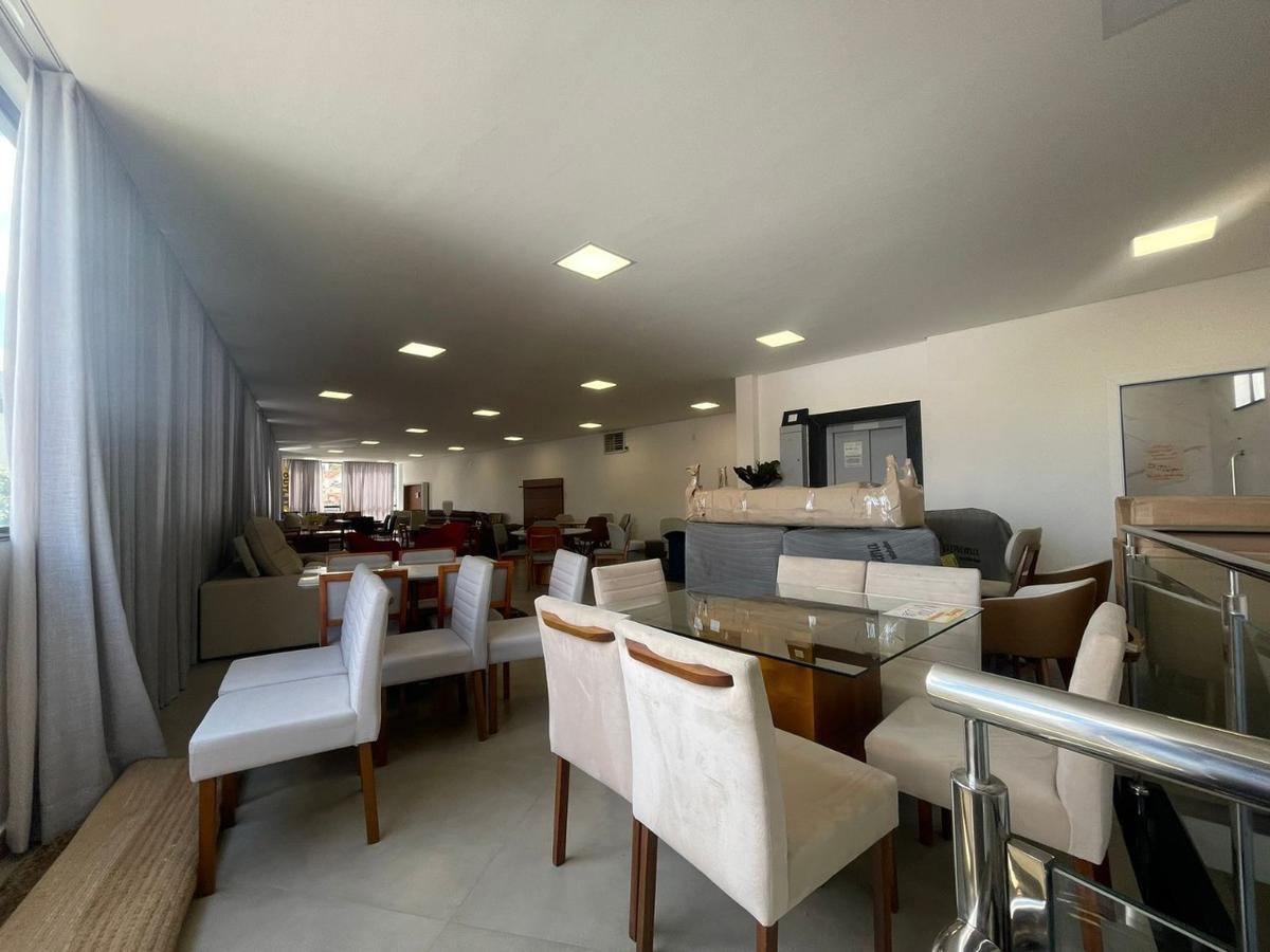 Prédio, Floresta, 0 Quarto, 10 Vagas