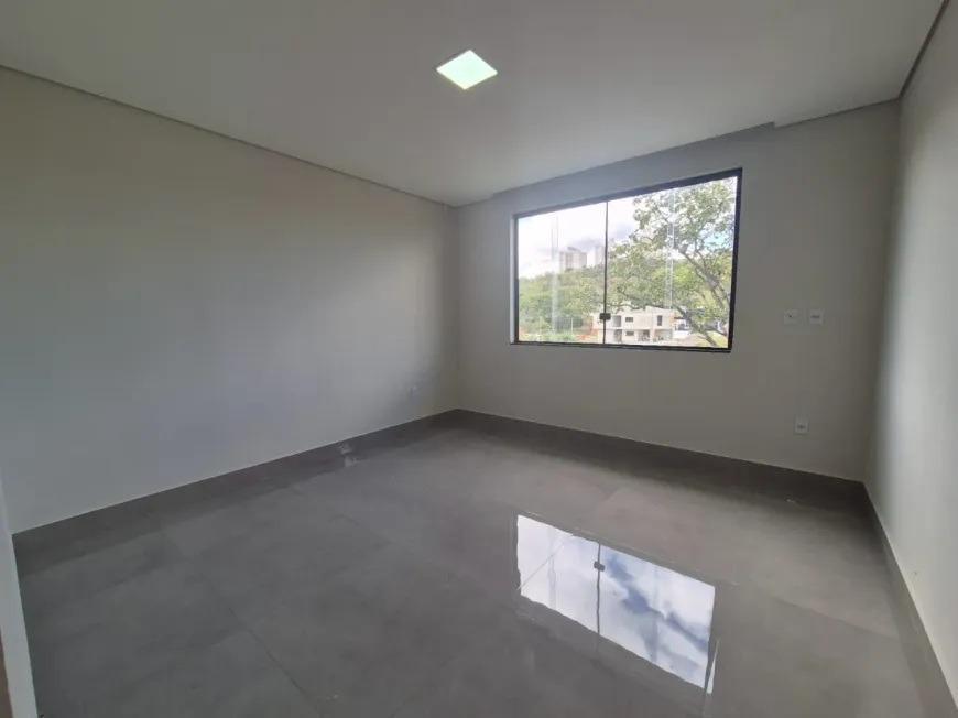 Casa, Mariposas, 4 Quartos, 2 Vagas, 2 Suítes