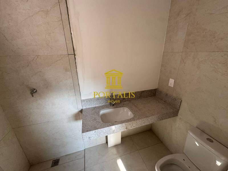 Apartamento, Serra, 2 Quartos, 2 Vagas, 1 Suíte