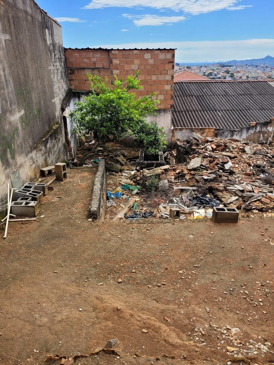 Lote, Monte Castelo, 0 Quarto, 0 Vaga