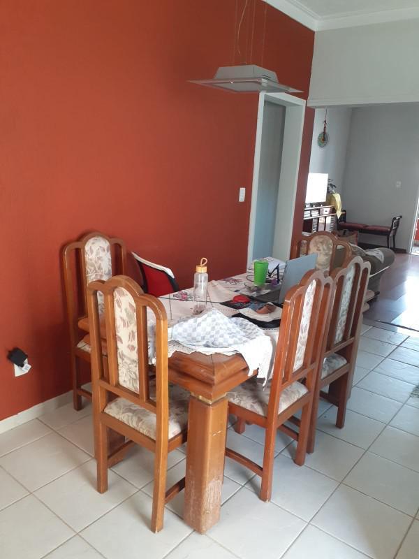 Casa, Carlos Prates, 2 Quartos, 4 Vagas