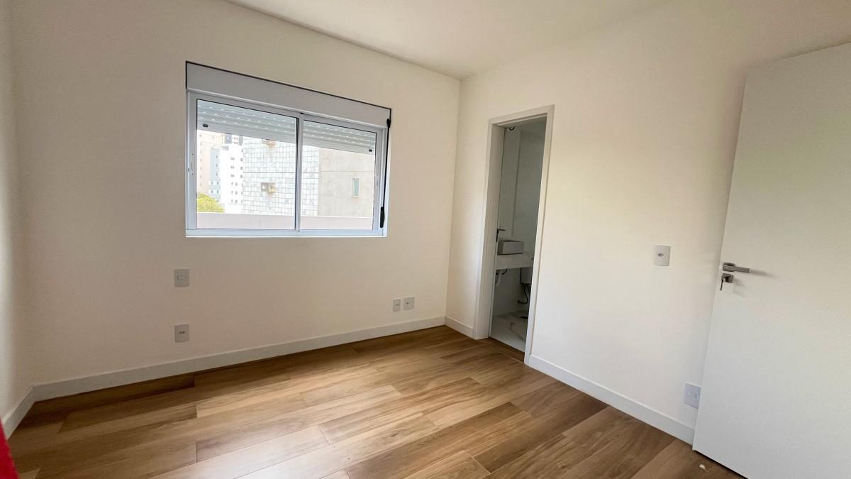 Apartamento, Funcionários, 2 Quartos, 2 Vagas, 2 Suítes