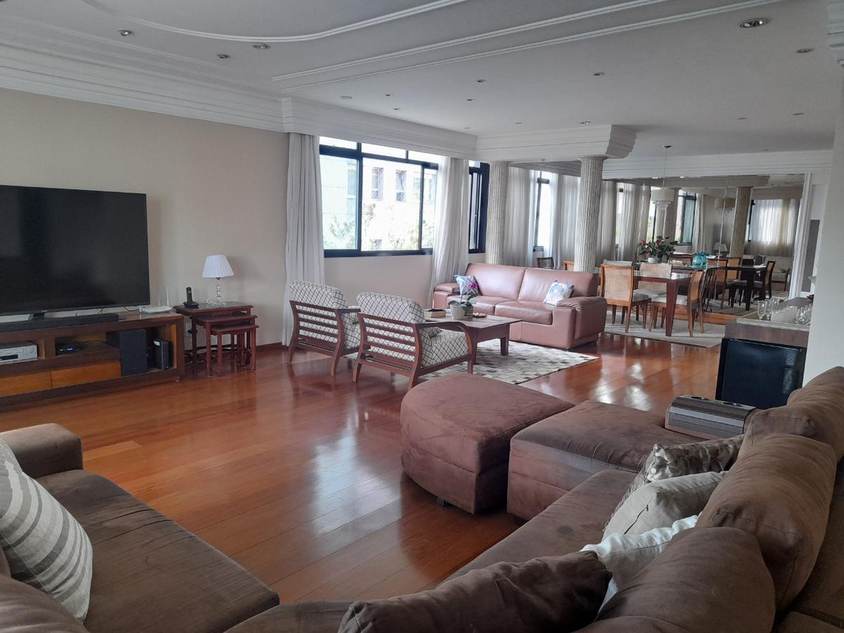 Apartamento, Funcionários, 4 Quartos, 3 Vagas, 2 Suítes