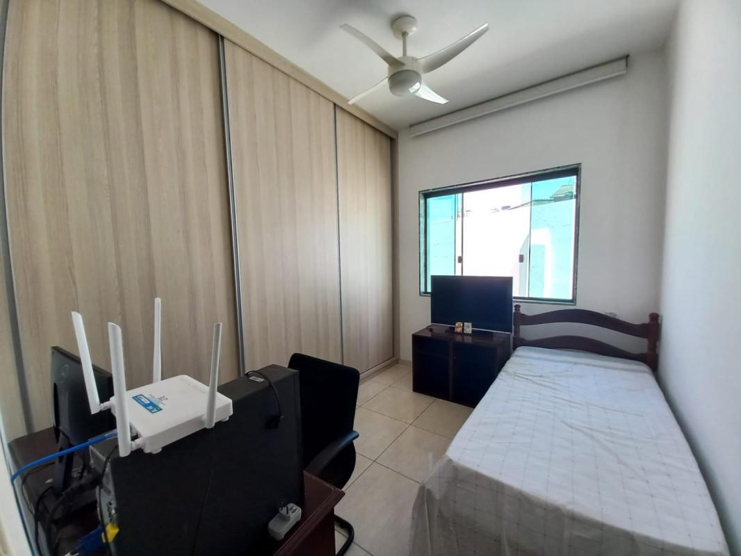 Casa, Sagrada Família, 4 Quartos, 3 Vagas, 1 Suíte