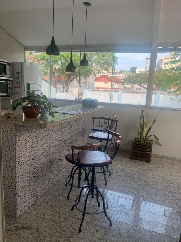 Casa, Eldorado, 3 Quartos, 4 Vagas, 1 Suíte
