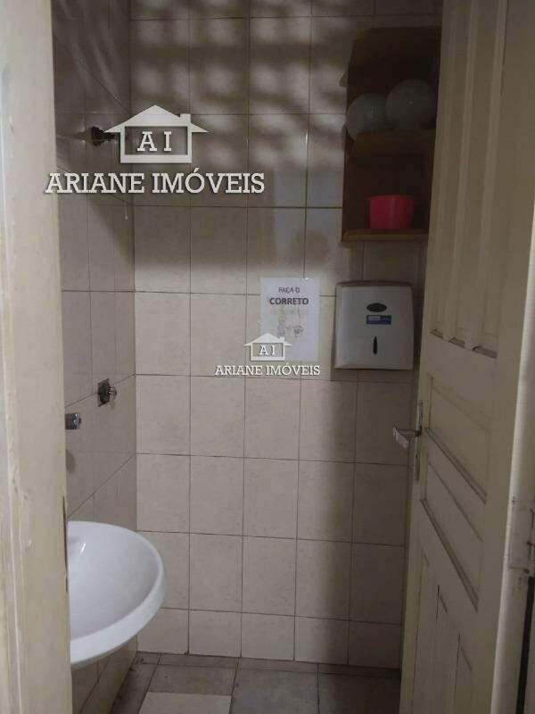 Andar, Centro, 0 Quarto, 0 Vaga