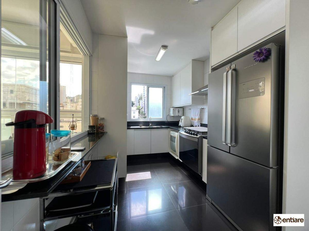 Apartamento, Coração de Jesus, 4 Quartos, 3 Vagas, 2 Suítes