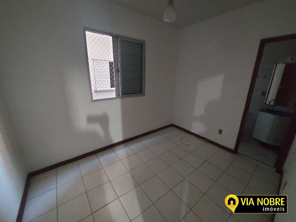 Apartamento, Estoril, 3 Quartos, 1 Vaga, 1 Suíte
