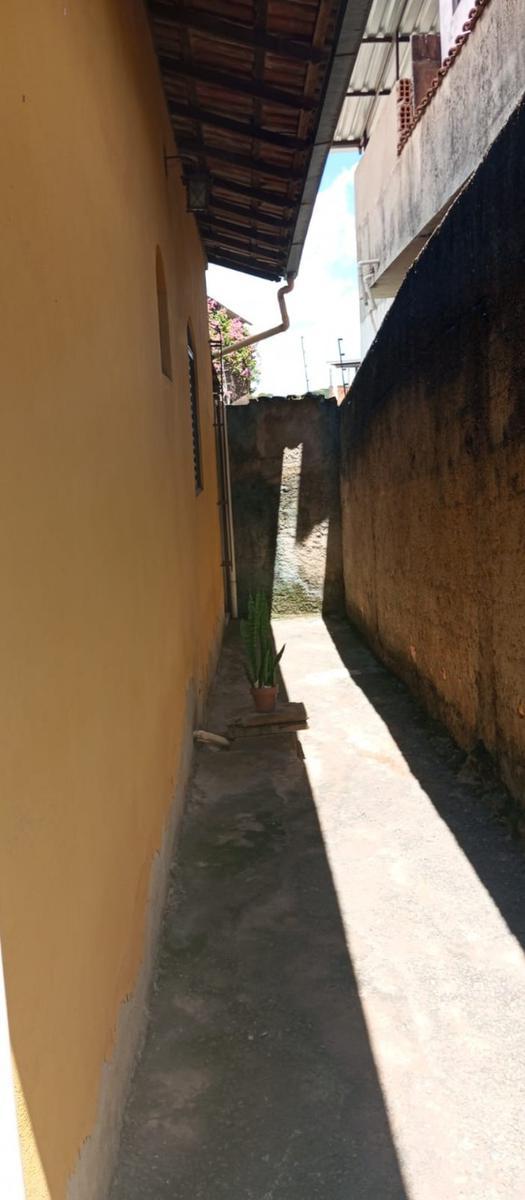 Casa, Céu Azul, 2 Quartos, 0 Vaga