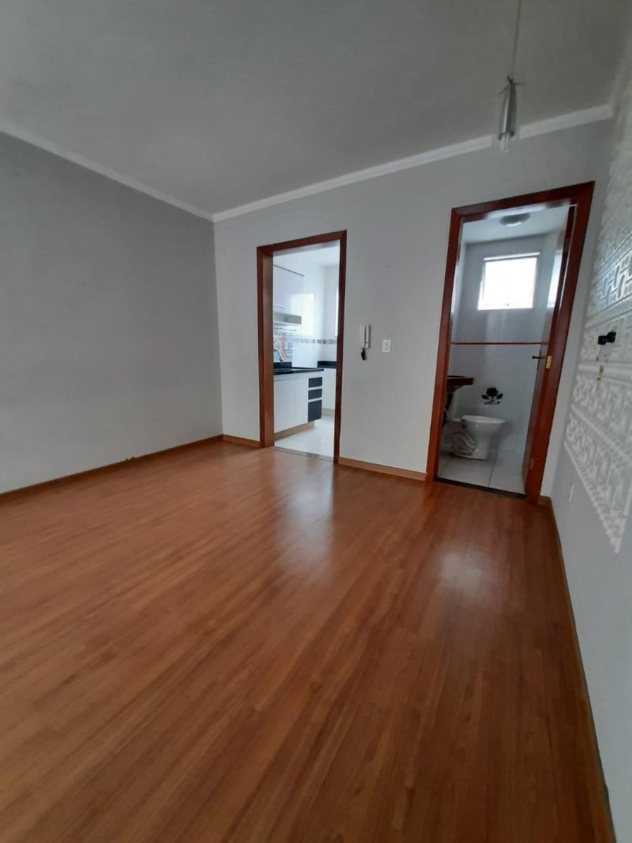 Casa, Jardim Leblon, 2 Quartos, 0 Vaga