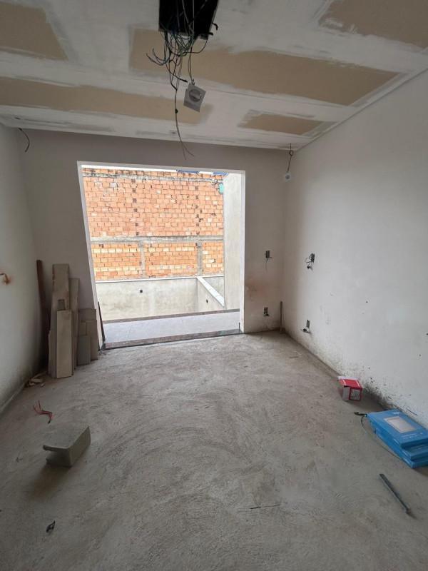 Casa, Cardoso (barreiro), 6 Quartos, 6 Vagas, 1 Suíte