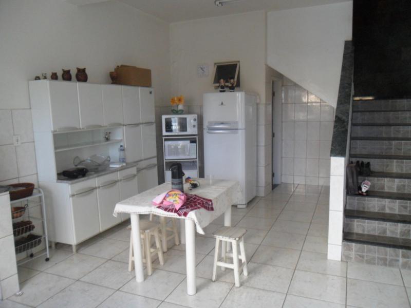 Casa, Caiçaras, 3 Quartos, 6 Vagas, 1 Suíte