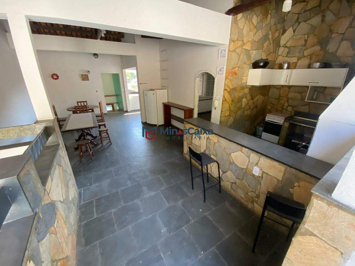 Casa, Santa Maria, 4 Quartos, 3 Vagas, 3 Suítes