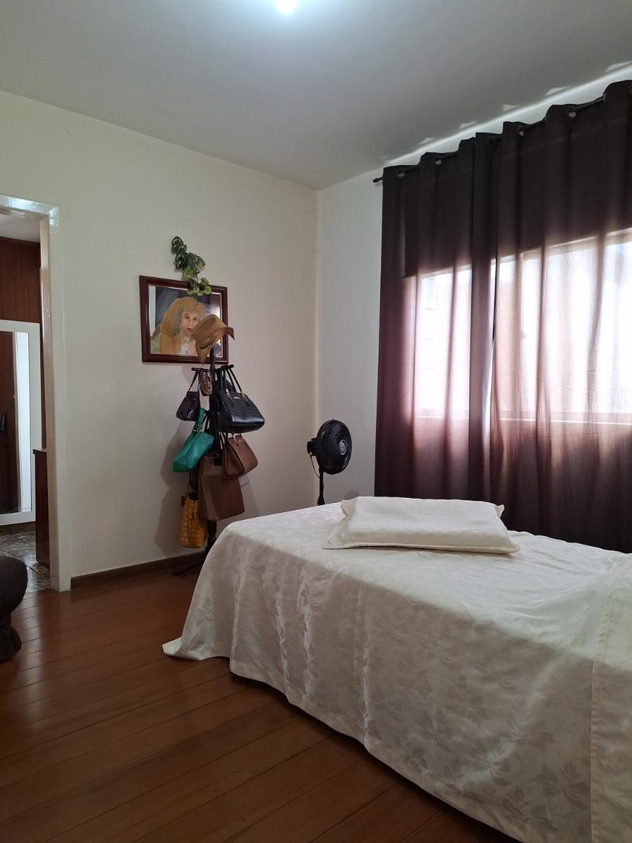 Apartamento, Sagrada Família, 3 Quartos, 2 Vagas, 1 Suíte