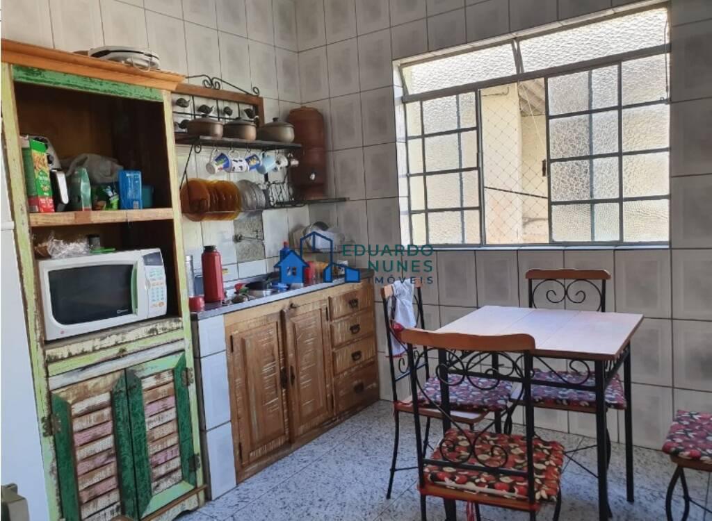 Casa, Sagrada Família, 4 Quartos, 2 Vagas