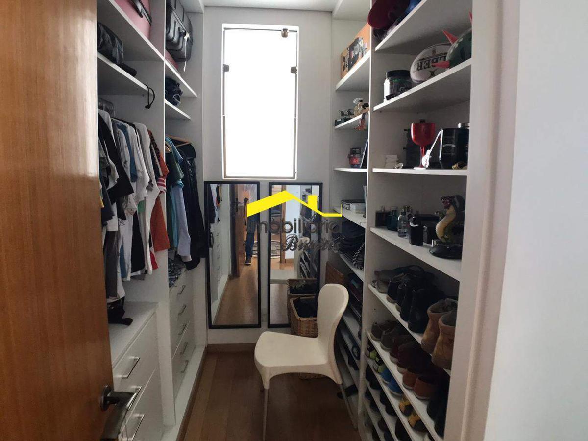 Casa, Buritis, 4 Quartos, 5 Vagas, 2 Suítes