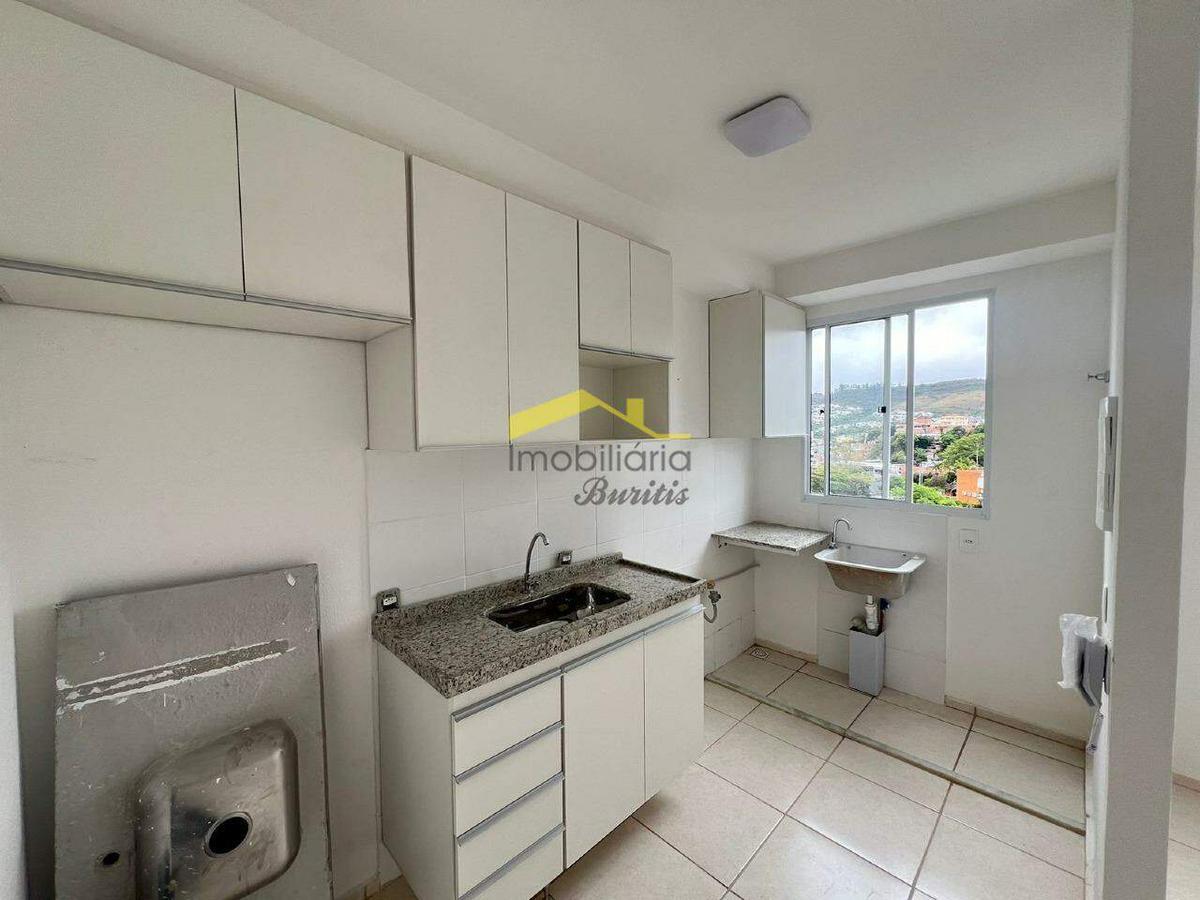Apartamento, Palmeiras, 2 Quartos, 1 Vaga