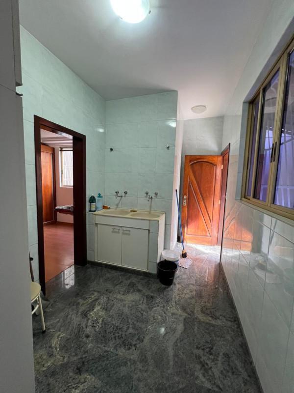 Casa, Central Parque, 4 Quartos, 0 Vaga, 1 Suíte