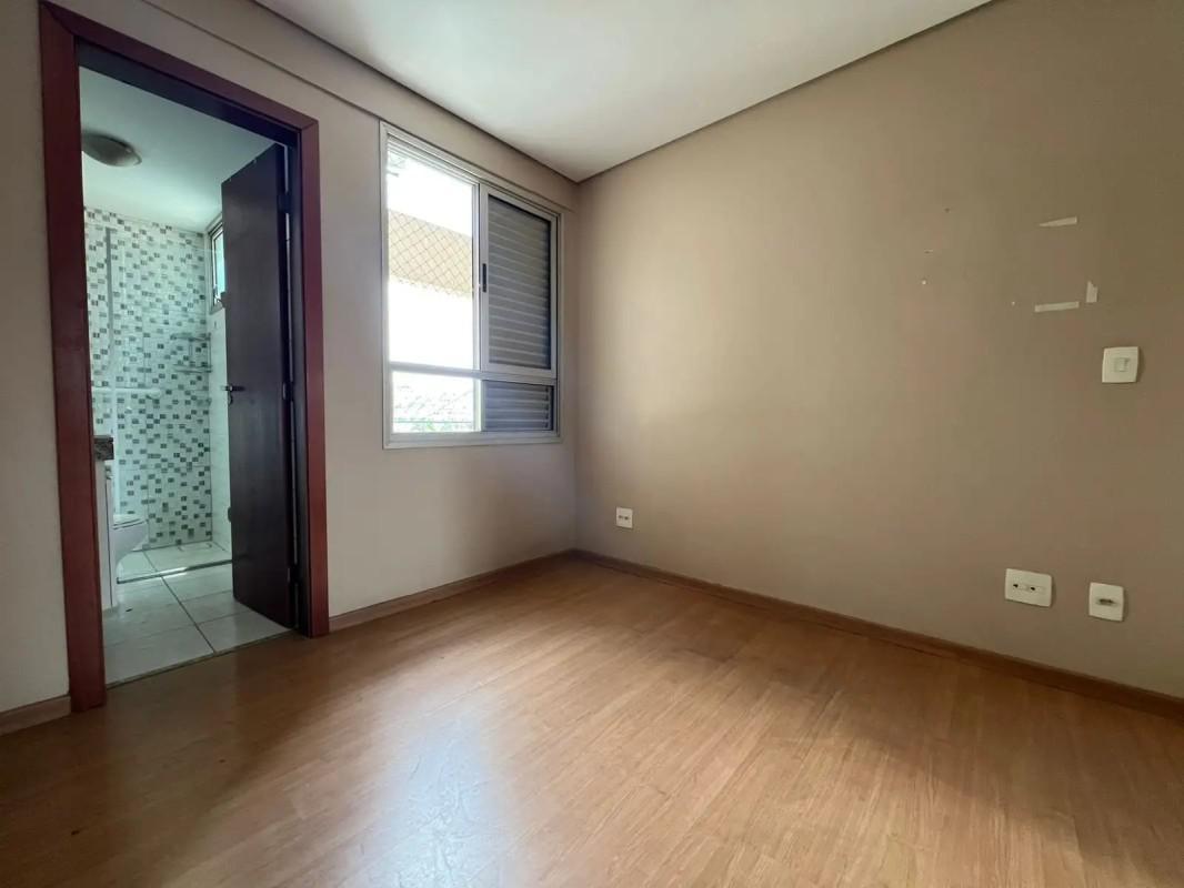 Apartamento, Floresta, 3 Quartos, 2 Vagas, 1 Suíte