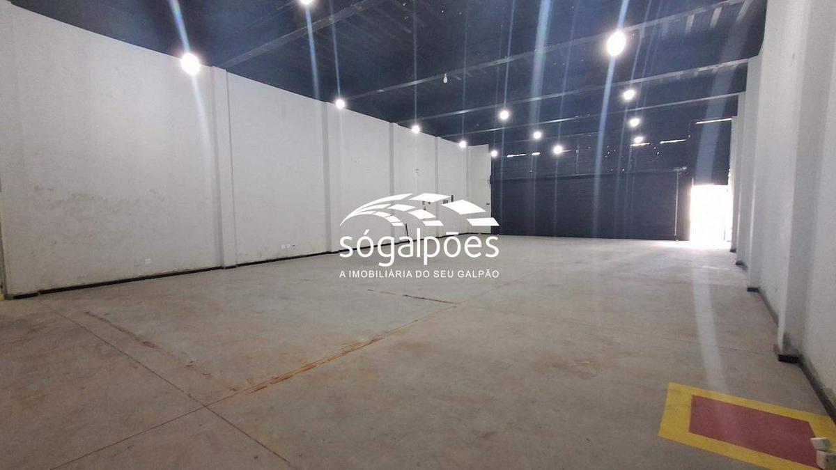 Galpão, Floramar, 5 Vagas