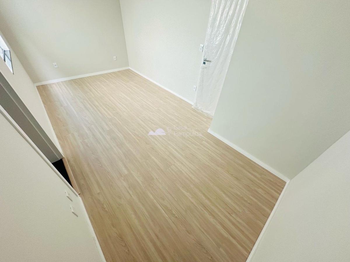 Casa, Candelária, 3 Quartos, 2 Vagas, 1 Suíte