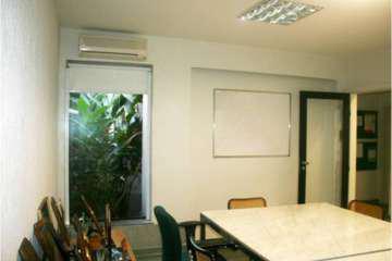 Prédio, Floresta, 0 Quarto, 2 Vagas