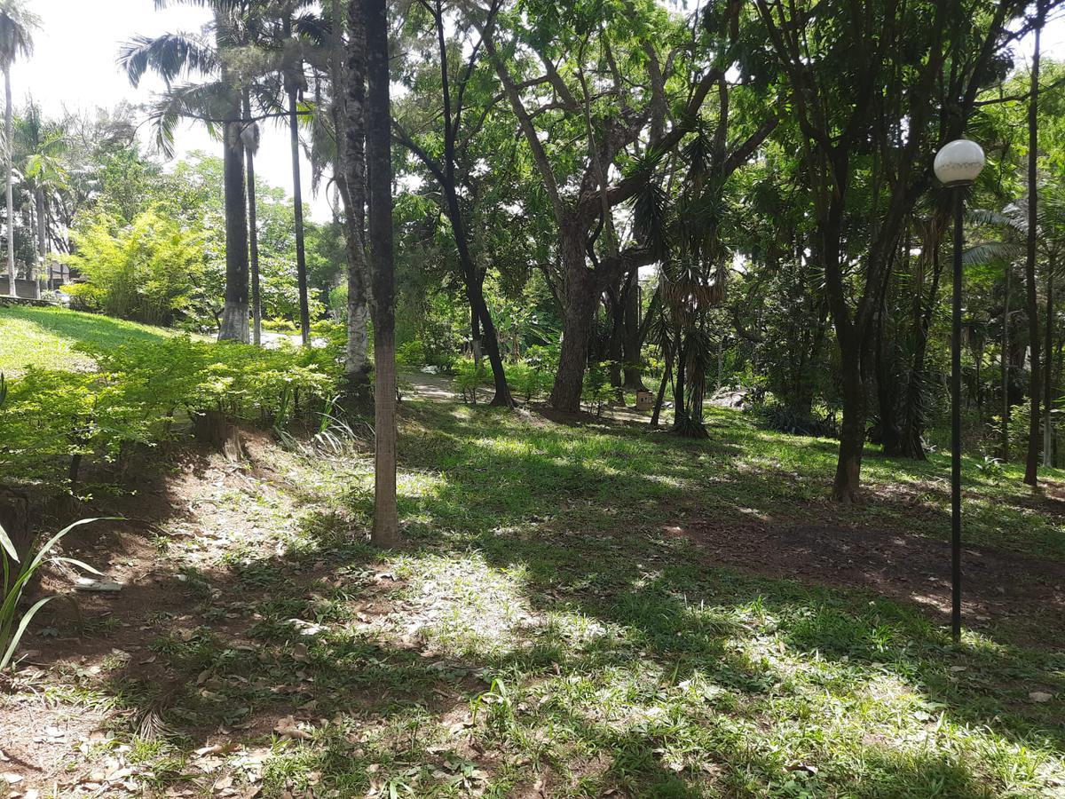 Casa, Braúnas, 6 Quartos, 20 Vagas, 4 Suítes