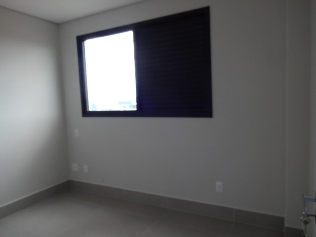 Cobertura, Planalto, 4 Quartos, 2 Vagas, 2 Suítes