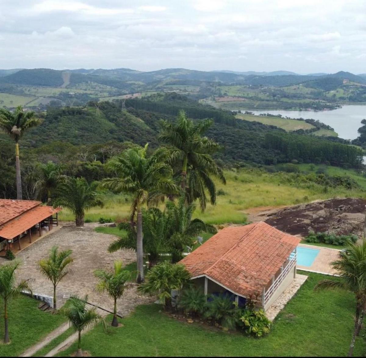 Fazenda, Zona Rural, 4 Quartos, 0 Vaga, 1 Suíte