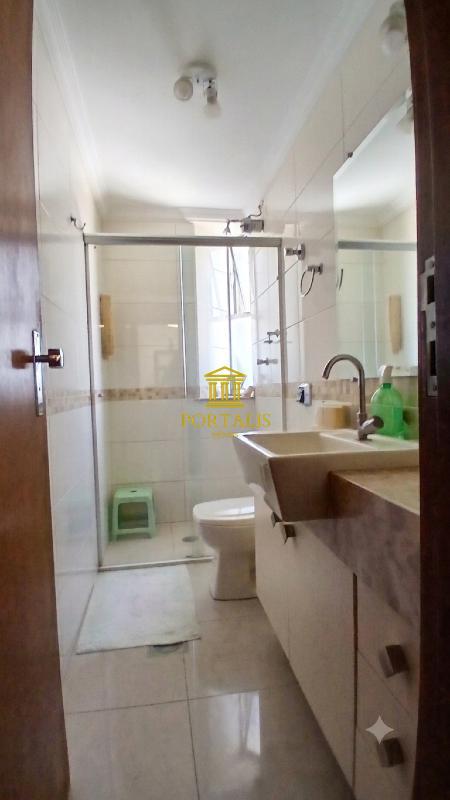 Apartamento, Colégio Batista, 3 Quartos, 2 Vagas, 1 Suíte