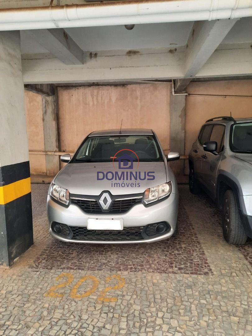 Apartamento, Floresta, 2 Quartos, 1 Vaga