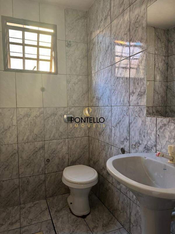 Casa, CDI, 3 Quartos, 2 Vagas