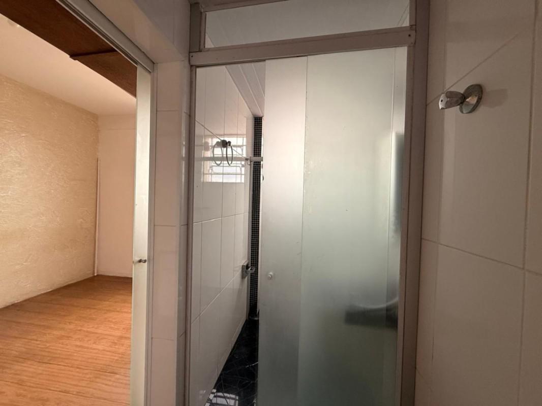 Apartamento, Floresta, 2 Quartos, 0 Vaga