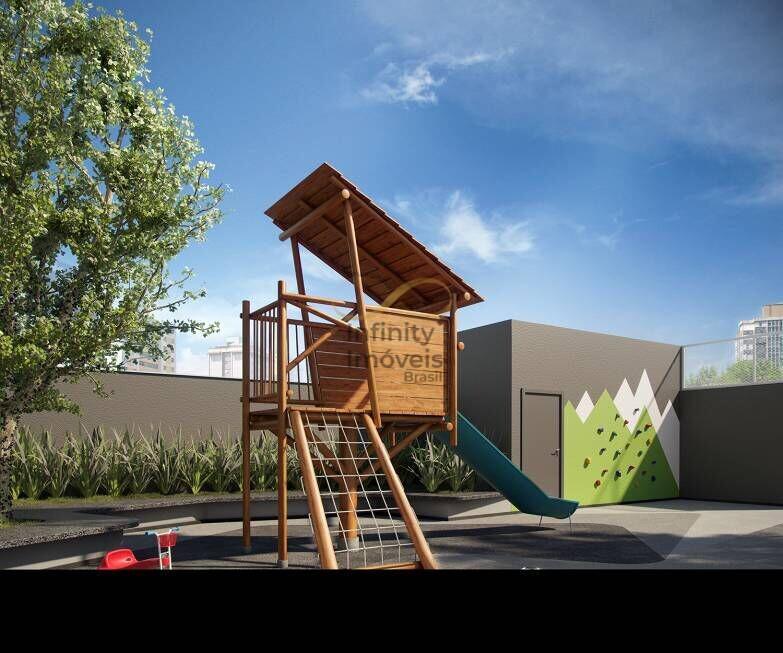 Apartamento, Funcionários, 3 Quartos