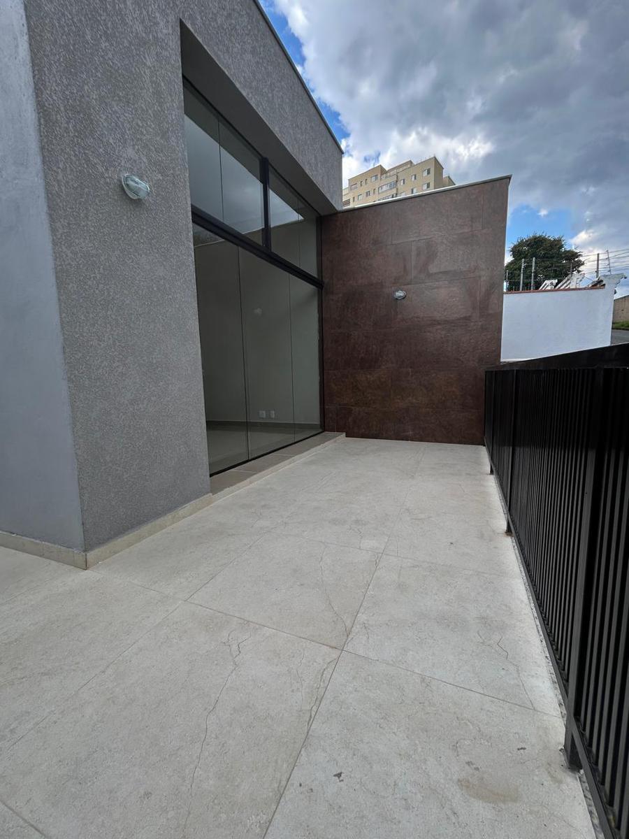 Casa, Nova Vista, 3 Quartos, 4 Vagas, 1 Suíte