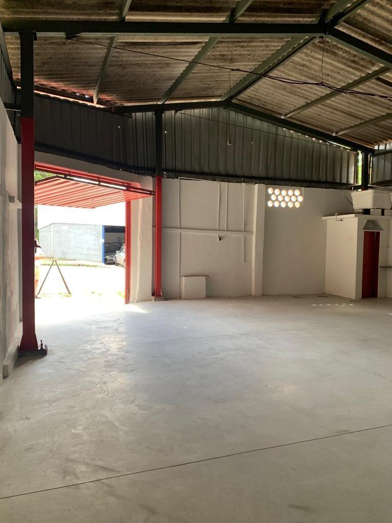 Galpão, Santa Inês, 0 Quarto, 8 Vagas