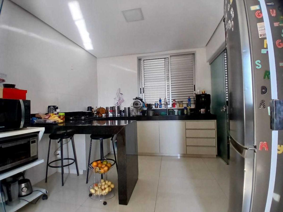 Apartamento, Prado, 4 Quartos, 4 Vagas, 2 Suítes