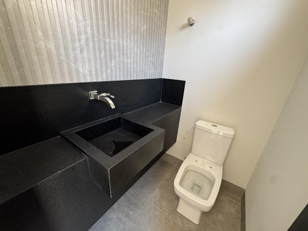 Casa, Jaraguá, 4 Quartos, 3 Vagas, 1 Suíte