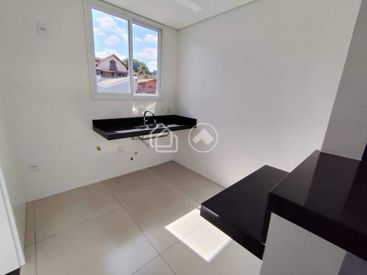 Cobertura, Padre Eustáquio, 4 Quartos, 2 Vagas, 1 Suíte