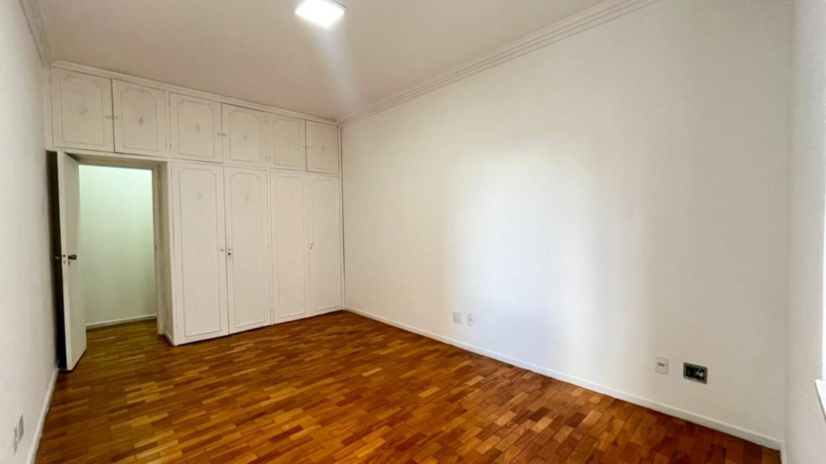 Apartamento, Centro, 4 Quartos, 2 Vagas, 1 Suíte
