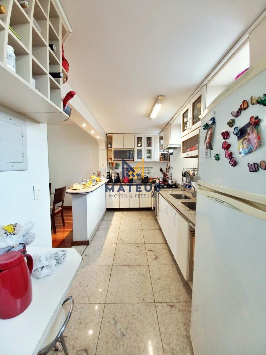 Casa, Caiçaras, 3 Quartos, 4 Vagas, 1 Suíte