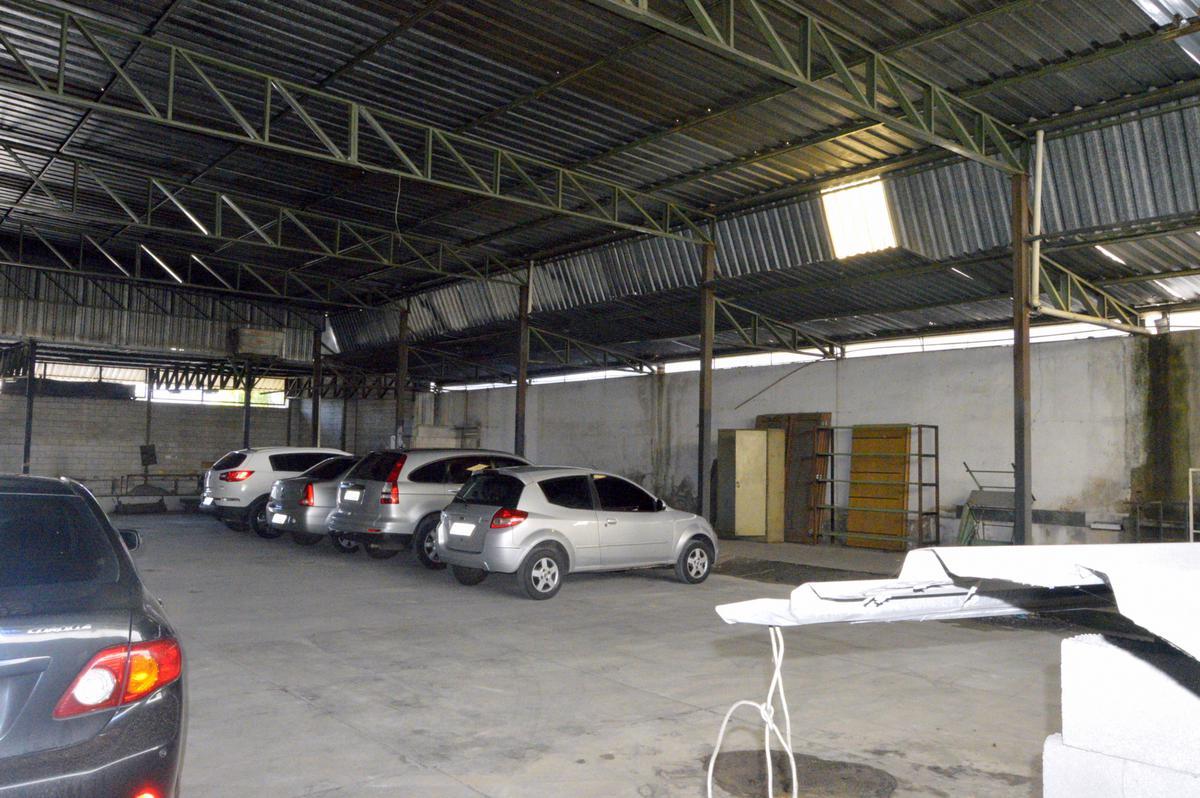 Lote, Heliópolis, 0 Quarto, 0 Vaga