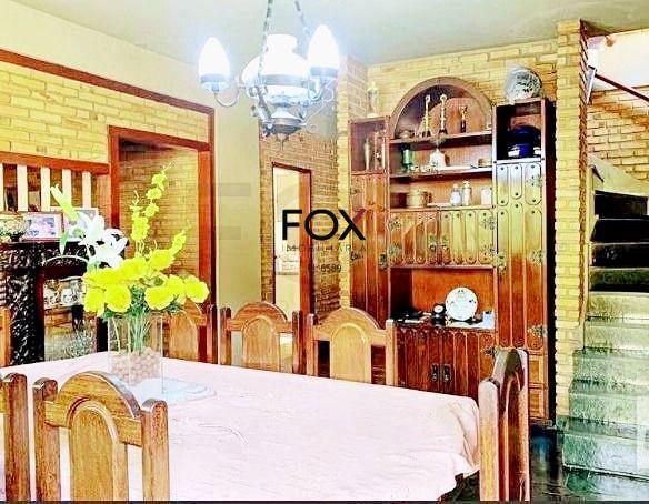 Casa, Luxemburgo, 7 Quartos, 4 Vagas, 2 Suítes