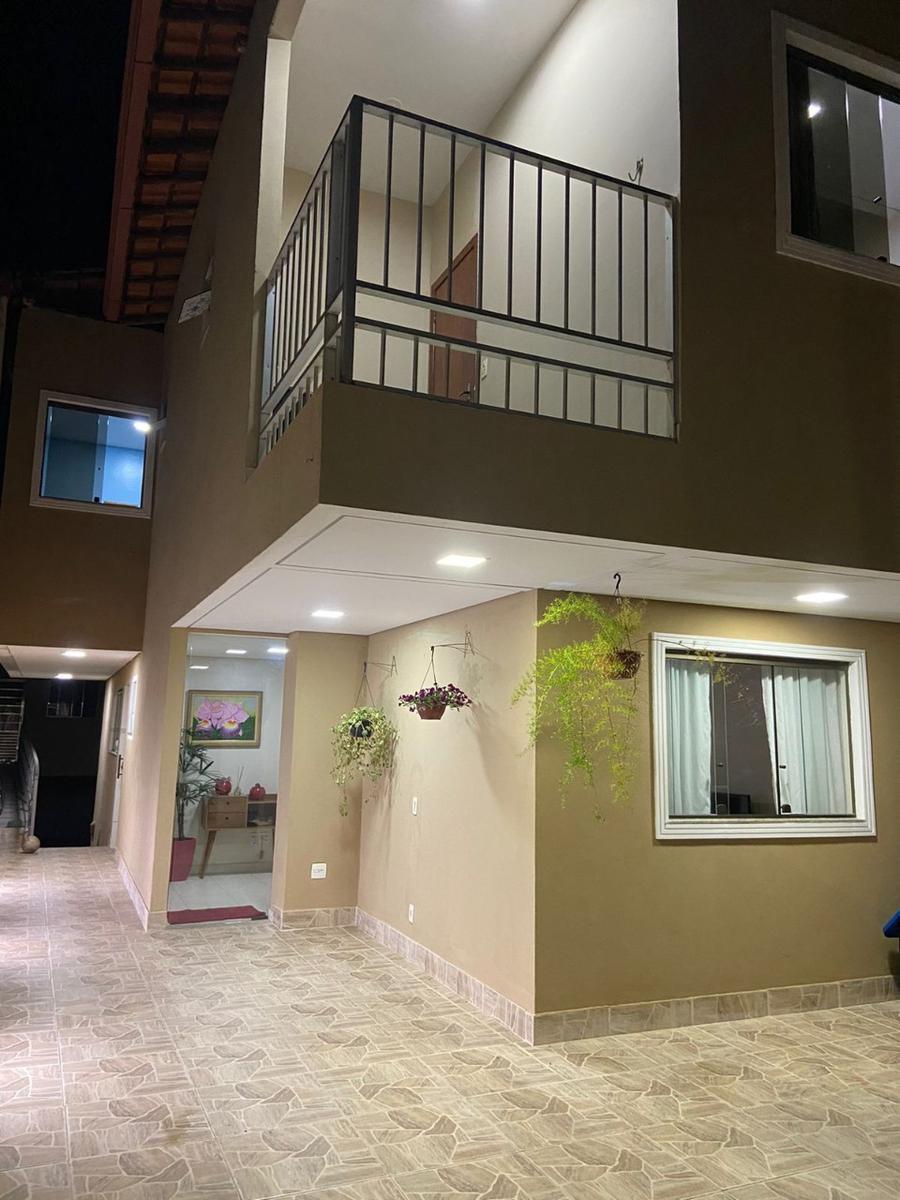Casa, Arvoredo, 4 Quartos, 3 Vagas, 1 Suíte