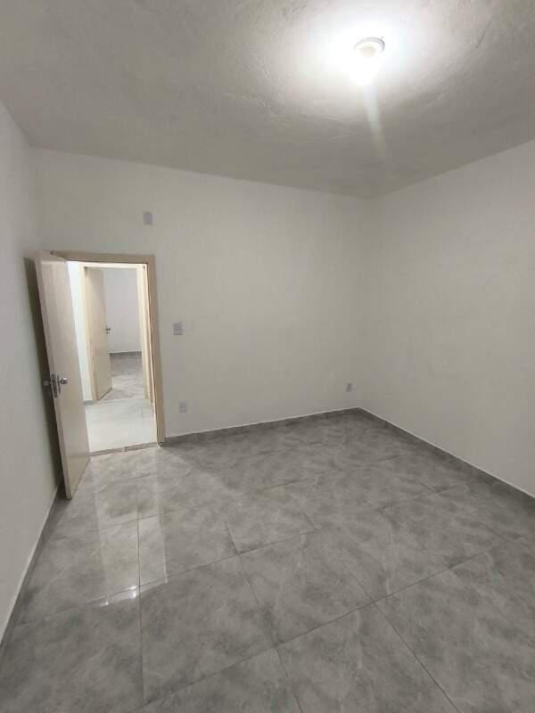 Casa Comercial, Planalto, 0 Quarto, 1 Vaga
